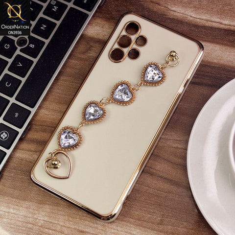 Samsung Galaxy A32 Cover - Skin - New Electroplating Silk Shiny Camera Bumper Soft Case With Heart Chain Holder