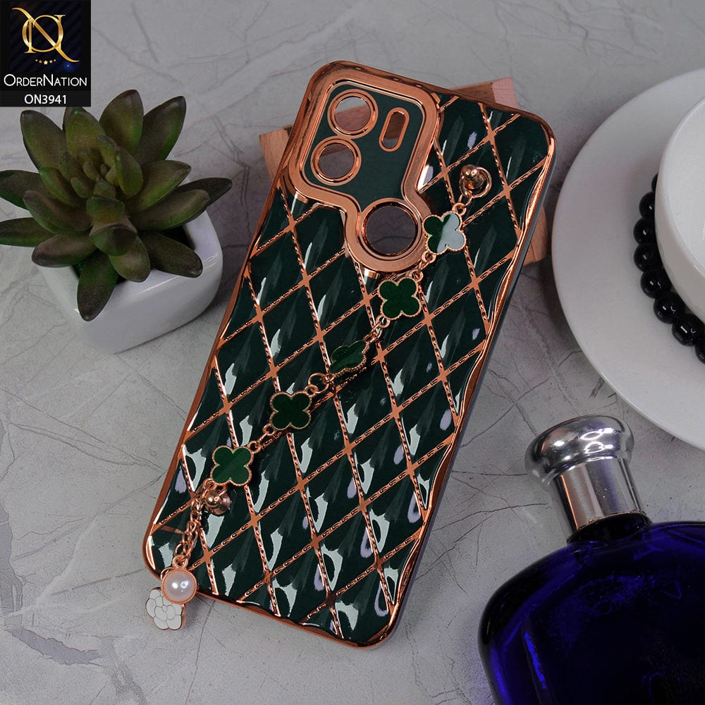 Xiaomi Poco C50 Cover - Green -  Soft TPU Shiny Electroplated Golden Lines Camera Protection Case With Flower Chain Holder