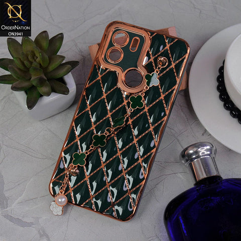 Xiaomi Poco C50 Cover - Green -  Soft TPU Shiny Electroplated Golden Lines Camera Protection Case With Flower Chain Holder