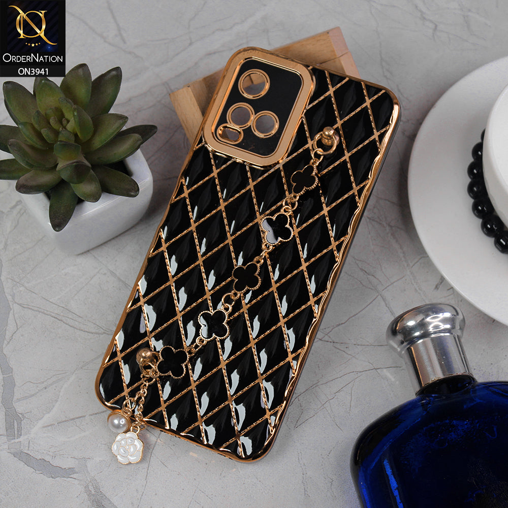 Vivo Y21G Cover - Black -  Soft TPU Shiny Electroplated Golden Lines Camera Protection Case With Flower Chain Holder