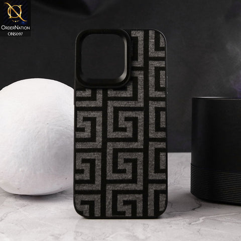 iPhone 15 Pro Max Cover - Design1 - Crazy Series - Trendy Wild Pattern Design Soft Border Protective Case