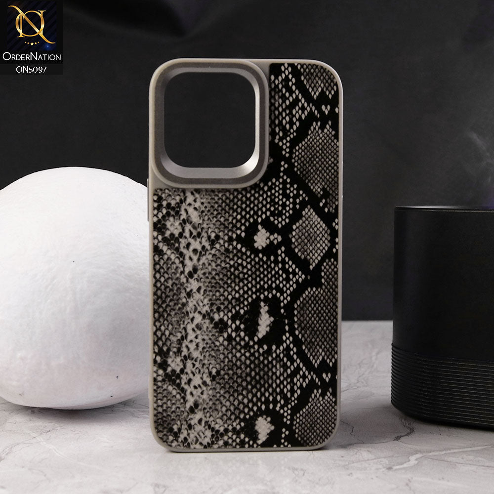 iPhone 15 Pro Max Cover - Design6 - Crazy Series - Trendy Wild Pattern Design Soft Border Protective Case