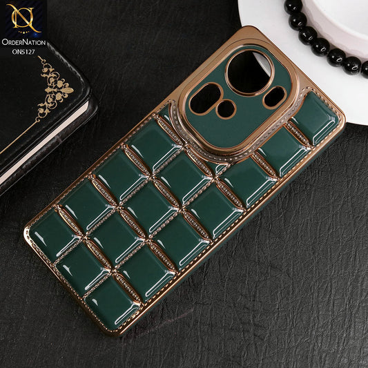 Oppo Reno 11 5G Cover - Green - New Trendy 3D Electroplating Square Grid Design Soft TPU Case