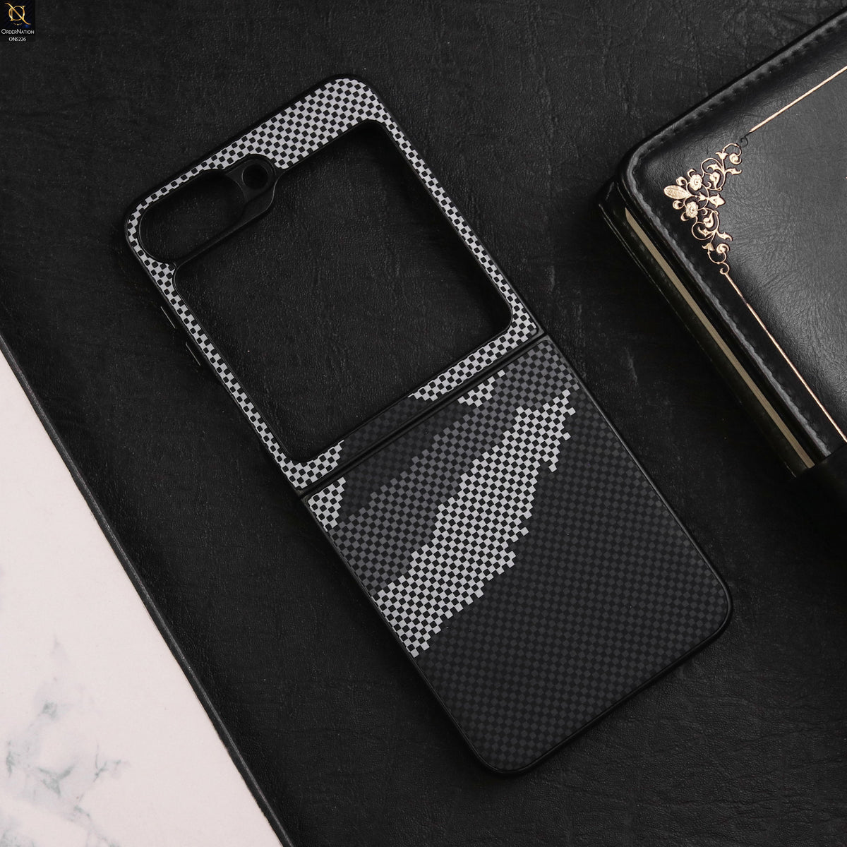 Samsung Galaxy Z Flip 6 Cover - Design1 - New Carbon Fiber Texture Trendy Design PC Hard Protective Case