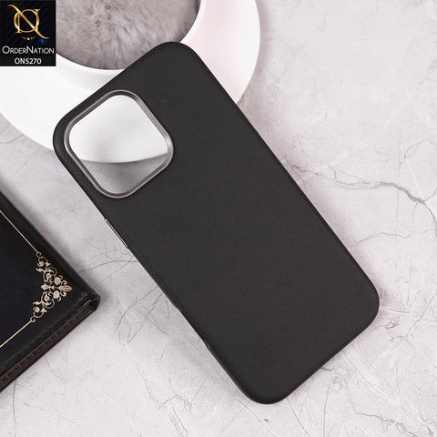 iPhone 16 Pro Cover - Black - Doyers Premium Leather look Soft Border Protective Case