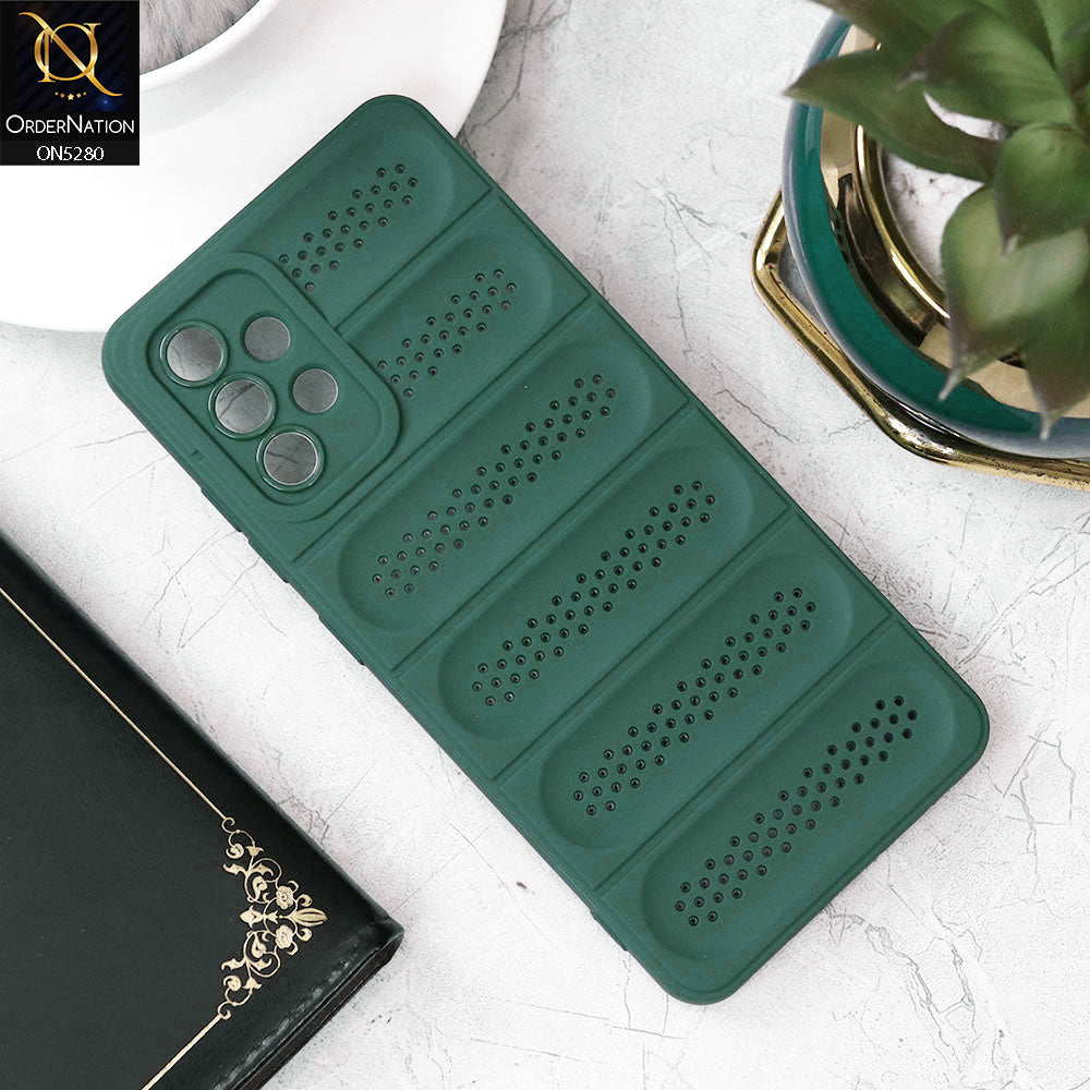 Samsung Galaxy A32 Cover - Green - Trendy Breathable Mesh Grid Net Soft Case With Camera Protection