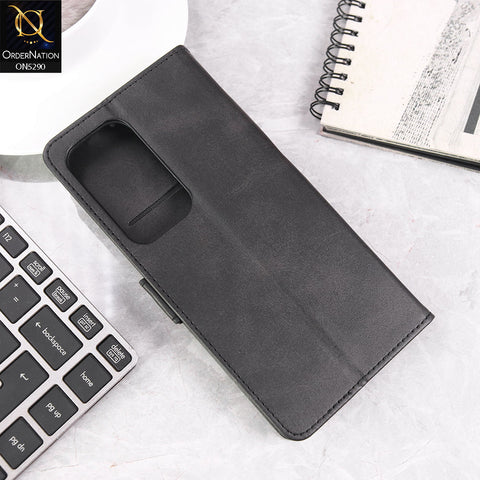 Samsung Galaxy S25 Ultra Cover - Black - Premium Business Series Magnetic Leather Wallet Flip book Card Slots Soft Case