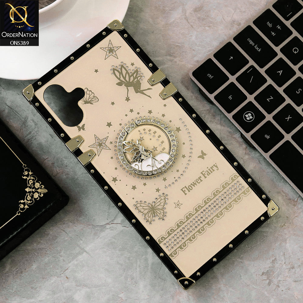 Samsung Galaxy A05 Cover - Golden - Trendy Flower Fairy Stylish Soft Square Trunk Case