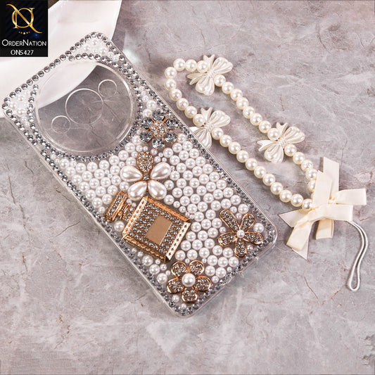 Xiaomi Redmi A3 Cover - White -  Luxury Women Design Diamond And Heart Pearl Case