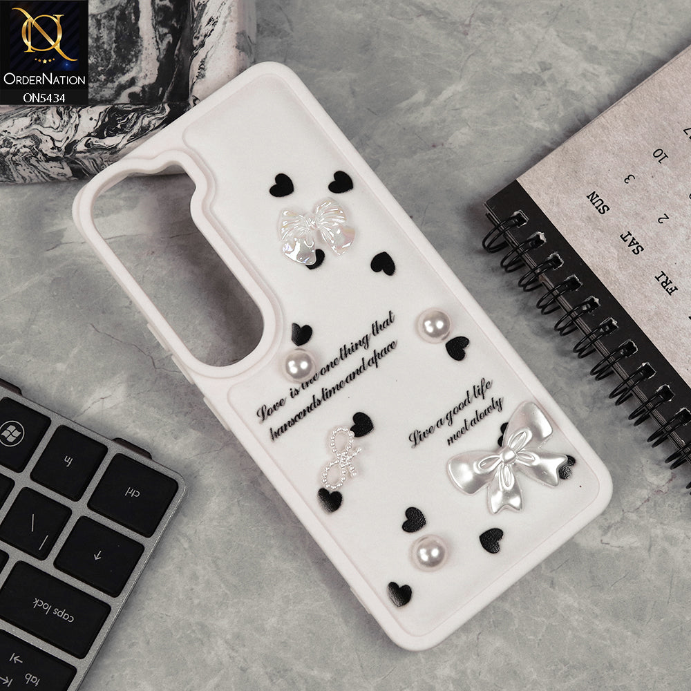 Vivo V40 Lite (IDN) Cover - Off White - New Soft Silicone Case With Cute 3D Pearl Bow Knots Soft Borders Case