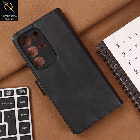 Samsung Galaxy S23 Ultra Cover - Black - Premium Leather Megantic Flip Book Covers With Card Holding Option