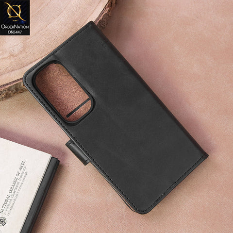 Samsung Galaxy S25 Cover - Black - Premium Leather Megantic Flip Book Covers With Card Holding Option