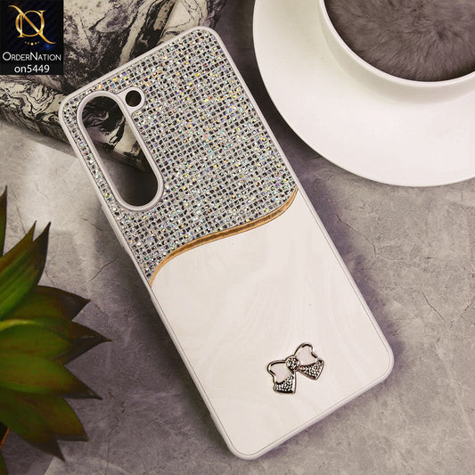 Vivo Y04  Cover - White - Shiny Glitter Bling Texture Soft Case