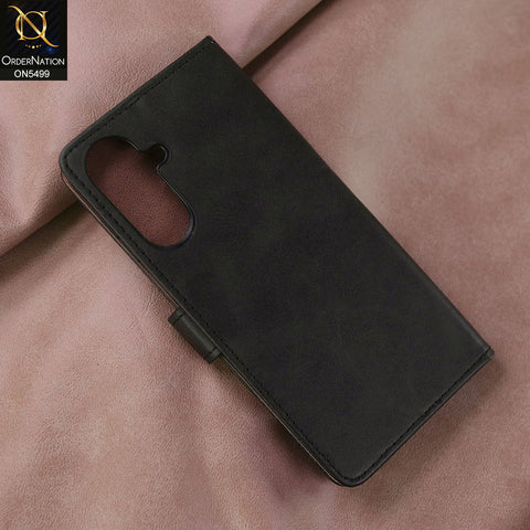 Samsung Galaxy M17 Cover - Black -  Premium PU Leather Magnetic Flip Book Card Slots Wallet Soft Case