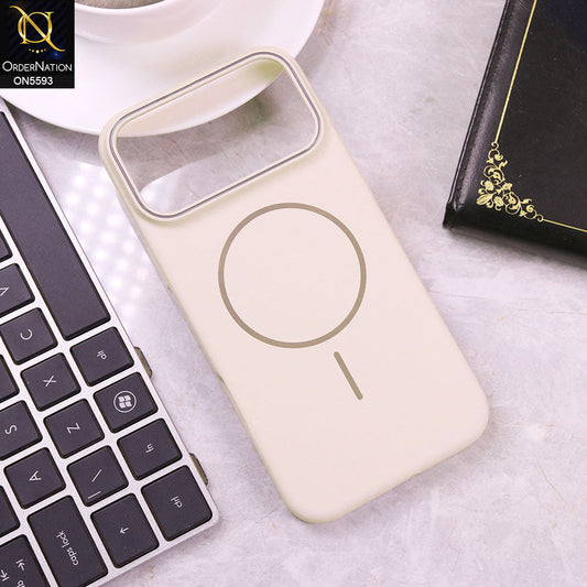 iPhone 17 Pro Max Cover - White -  Trendy Magsafe Magnetic Hard Shell Case