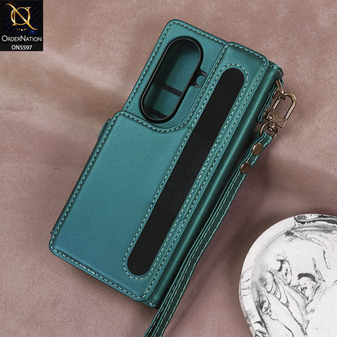 Samsung Galaxy Z Fold 7 Cover - Green -  CaseMe Premium Wallet Case with RFID Blocking & Kickstand Black