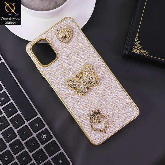 Samsung Galaxy A06 Cover - Golden -  Elegant Fancy 3D Rhinestomes Thin Protective Soft Borders Case