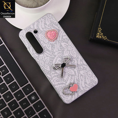 Oppo A5 Pro 5G Cover - White -  Elegant Fancy 3D Rhinestomes Thin Protective Soft Borders Case