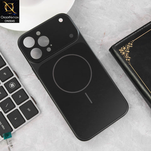 iPhone 13 Pro Max Converter Cover - Black - Transfer your Phone Looks into iPhone 17 Pro Max