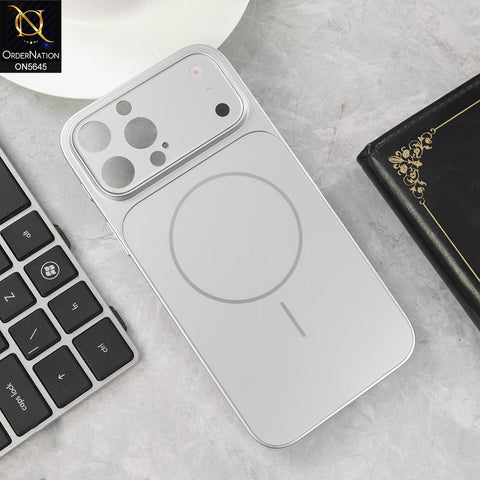 iPhone 13 Pro Max Converter Cover - Silver - Transfer your Phone Looks into iPhone 17 Pro Max