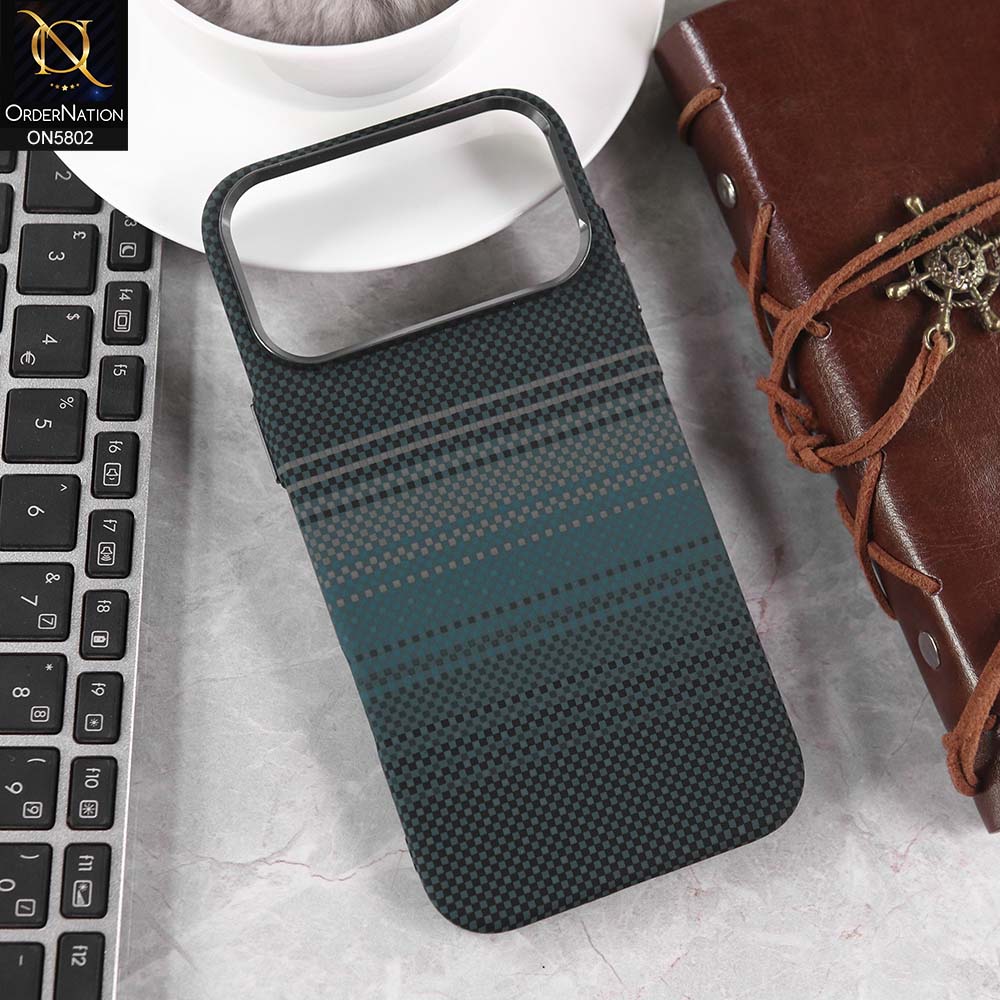 iPhone 17 Pro Max Cover - Design4 -  Luxo Superior Slim Profile High Quality Carbon Fibe Texture Case With Metal Camera Ring