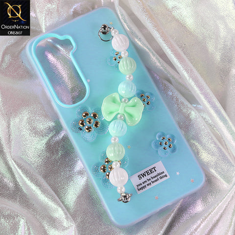 Vivo Y400 4G Cover - Blue - New Trendy Floral Bow Decor Beaded Hand Strap