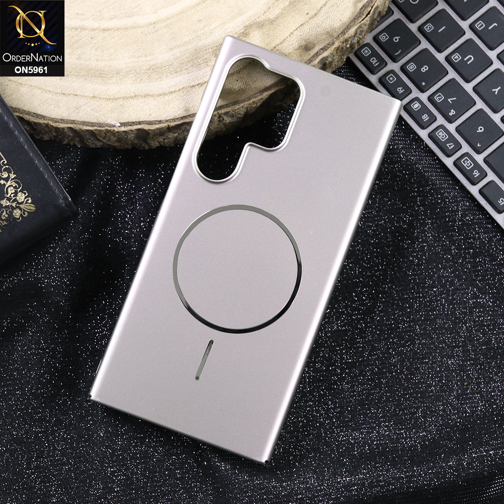 Samsung Galaxy S22 Ultra 5G - Golden -  New Premium Quality Slim Profile Shell Case With Magsafe