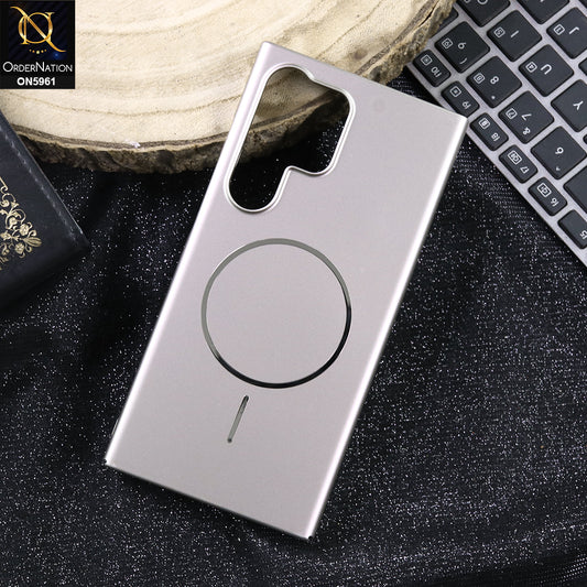 Samsung Galaxy S22 Ultra 5G - Golden -  New Premium Quality Slim Profile Shell Case With Magsafe