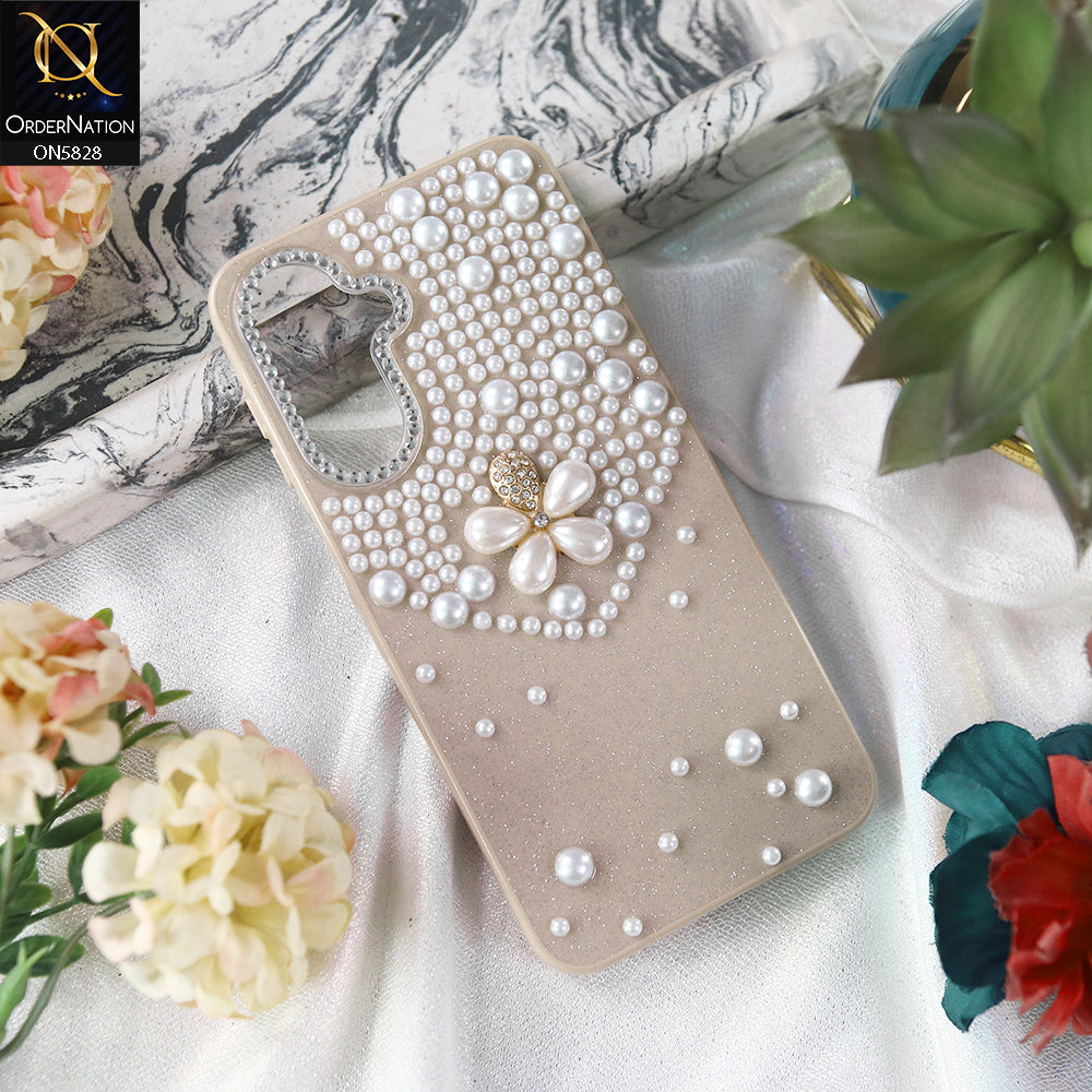 Samsung Galaxy M17 Cover - Brown - Adorable Pretty RhineStones And Pearls Zone Feminine Case