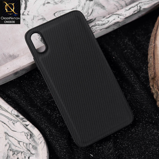 iPhone XS / X Cover - Black -  New Deluxe High Quality Matte Soft Tpu Carbon Fiber Texture Case