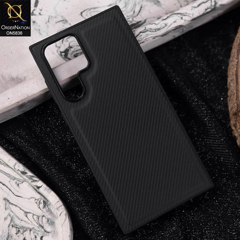 Samsung Galaxy S22 Ultra 5G Cover - Black -  New Deluxe High Quality Matte Soft Tpu Carbon Fiber Texture Case