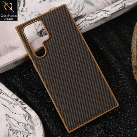 Samsung Galaxy S22 Ultra 5G Cover - Brown -  New Deluxe High Quality Matte Soft Tpu Carbon Fiber Texture Case