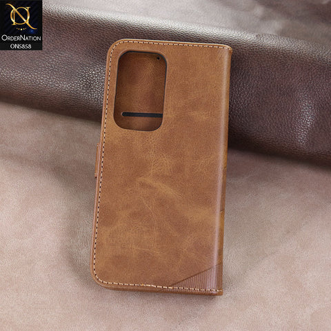 Samsung Galaxy S25 Ultra Cover - Light brown - Premium Leather Megantic Flip Book Covers With Card Holding Option