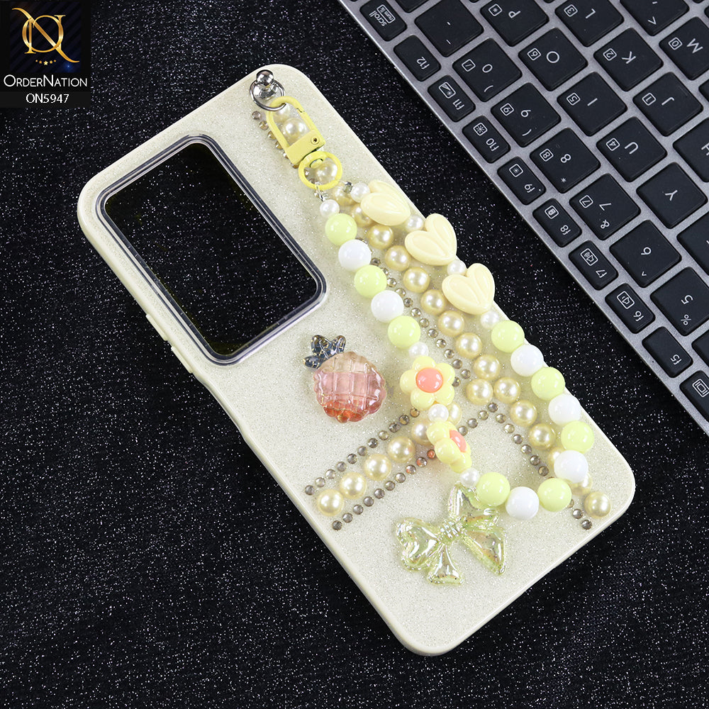 Xiaomi Redmi 15 4G Cover - Yellow -  New Primp Shiny Glitter Case With Pearls And Rhinestones And Beeded Keychain