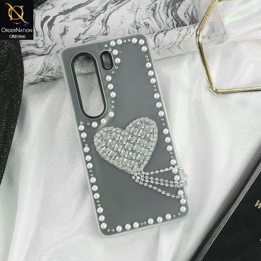 Tecno Camon 40 Pro Cover - Black -  Stuninng Pearls And Heart Shaped RhineStones Hard Case With Double Protective Layers