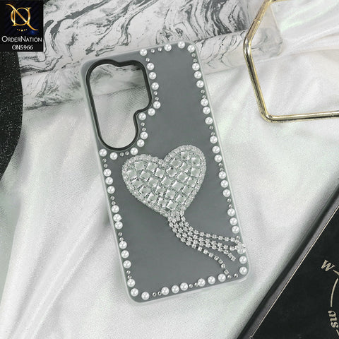 Samsung Galaxy S26 Ultra Cover - Black -  Stuninng Pearls And Heart Shaped RhineStones Hard Case With Double Protective Layers