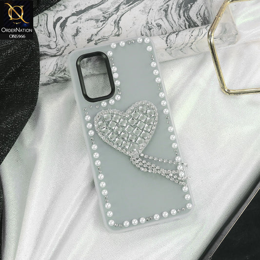 Samsung Galaxy A32 Cover - Black -  Stuninng Pearls And Heart Shaped RhineStones Hard Case With Double Protective Layers