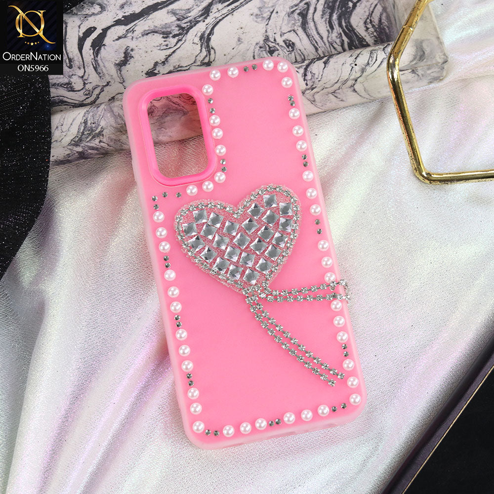 Samsung Galaxy A32 Cover - Pink -  Stuninng Pearls And Heart Shaped RhineStones Hard Case With Double Protective Layers