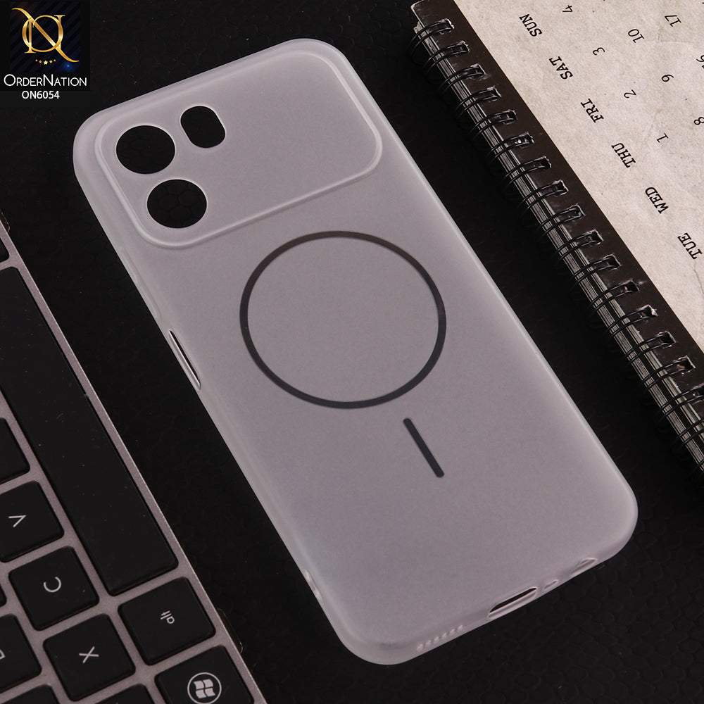 Oppo A6 4G Cover - White - Ultra Thin Matte Case with Transparent MagSafe Ring Design