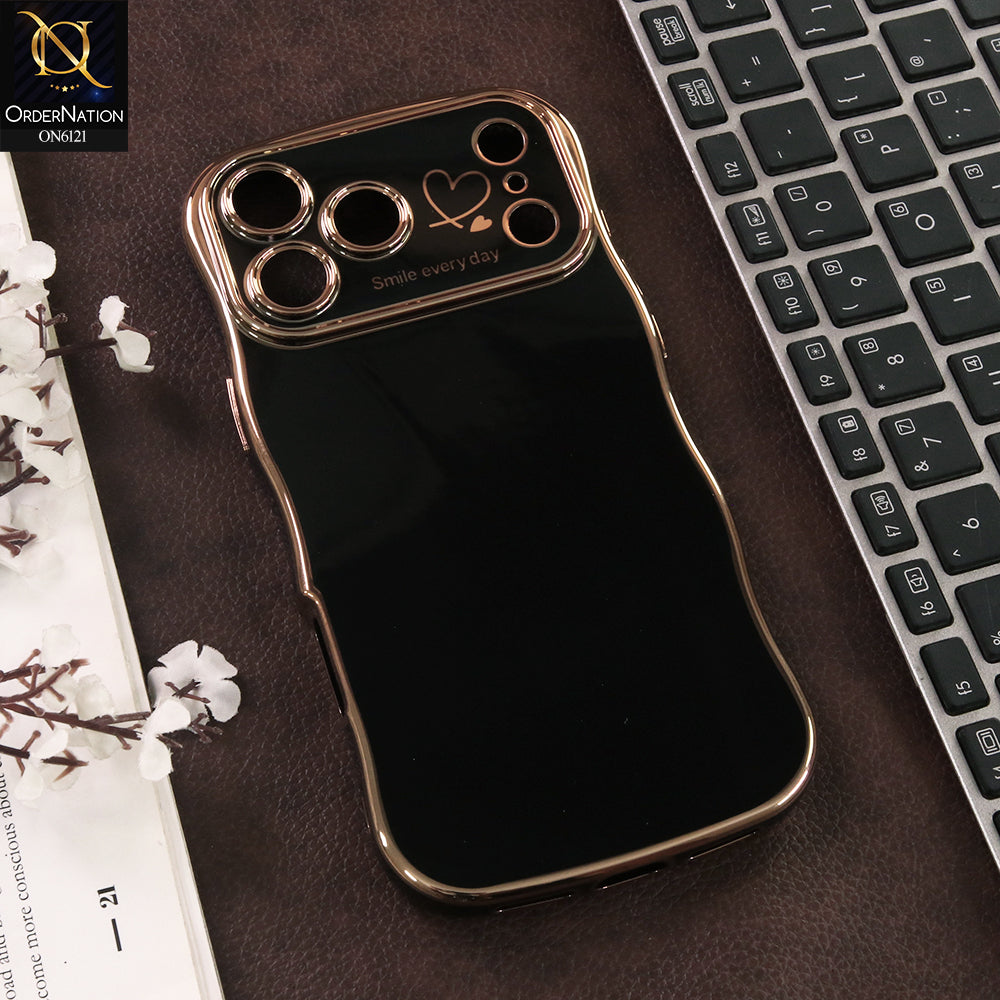 iPhone 17 Pro Max Cover - Black - Luxury Electroplated Heart Design Glossy Shockproof Phone Case with Camera Lens Protection