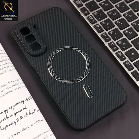 Infinix Hot 70 Cover - Black - Premium Carbon Fiber Texture Magnetic Shockproof Slim Luxury Mobile Back Cover