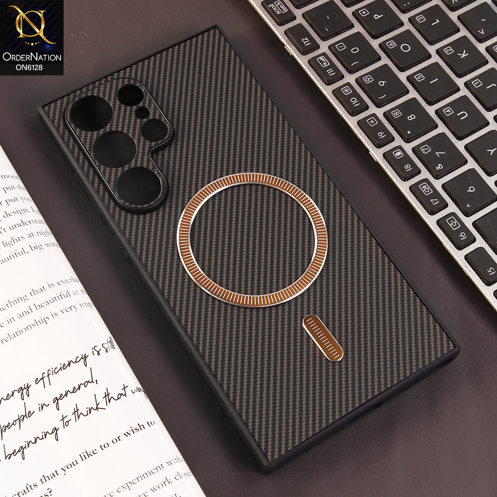 Samsung Galaxy S22 Ultra 5G Cover - Brown - Premium Carbon Fiber Texture Magnetic Shockproof Slim Luxury Mobile Back Cover