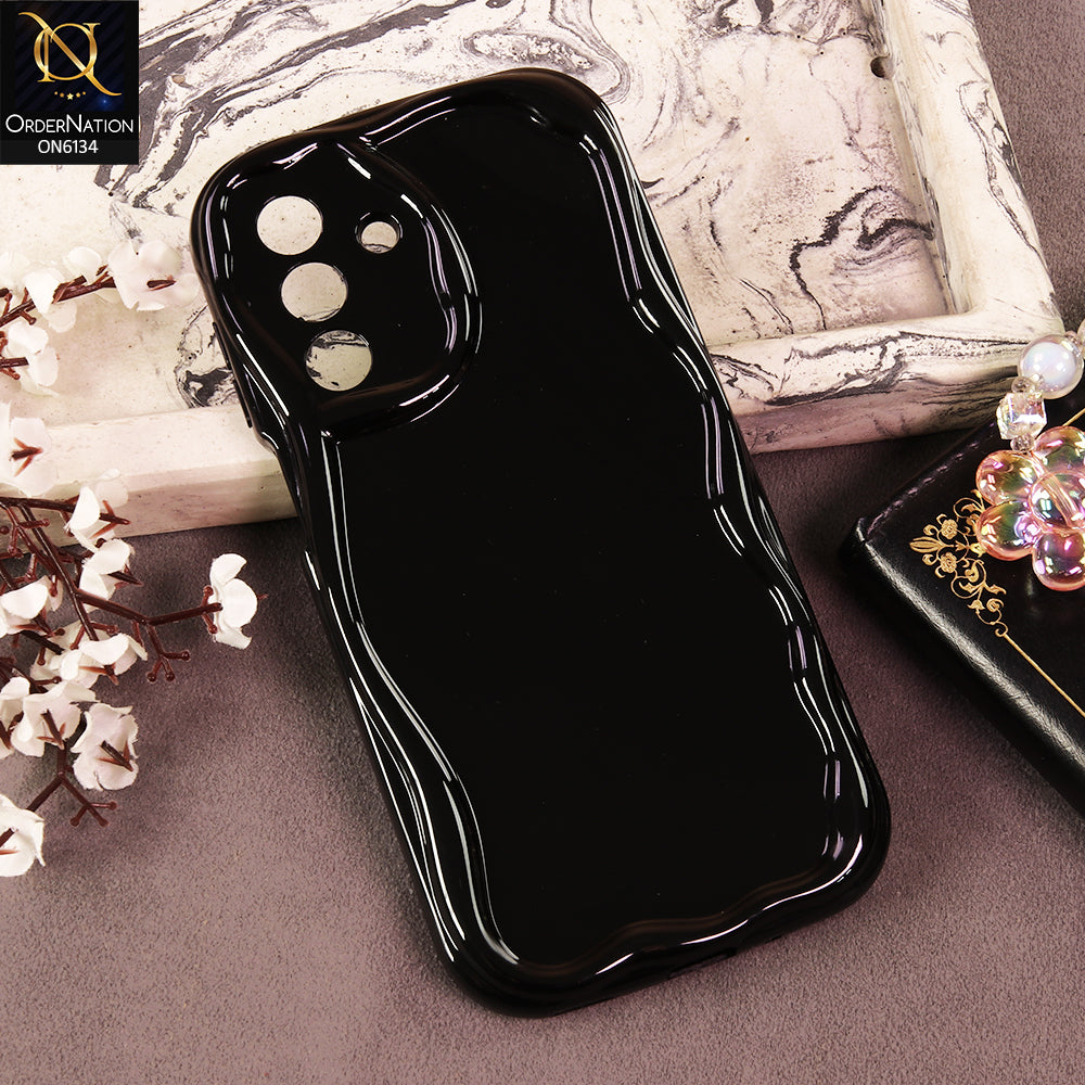 Samsung Galaxy A17 Cover - Black - Premium Glossy Wavy Edge Protective Phone Case