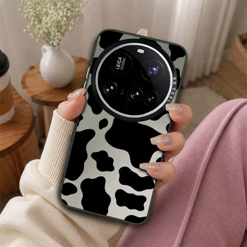 Xiaomi 15 Ultra Cover - Monochrome Mood Print Series - Lightweight Frosted Pearl Finish Anti-Fingerprint Shockproof Soft Borders Case