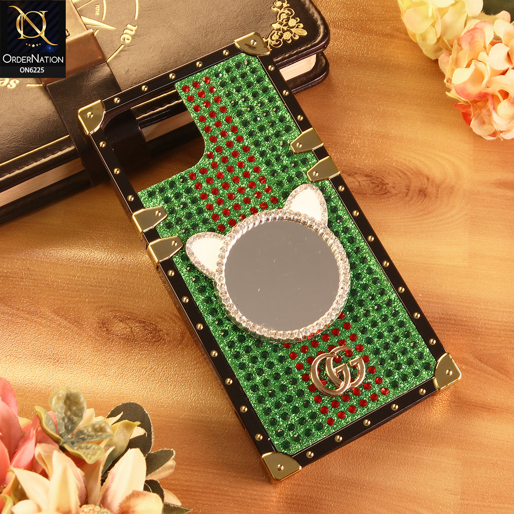 iPhone 15 Cover -  Green - New Glamorous Bling Phone Cover with Crystal Animal Design Ring Holder