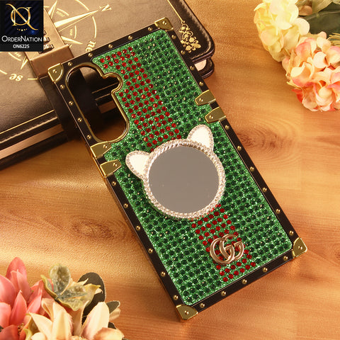 Samsung Galaxy M17 Cover -  Green - New Glamorous Bling Phone Cover with Crystal Animal Design Ring Holder