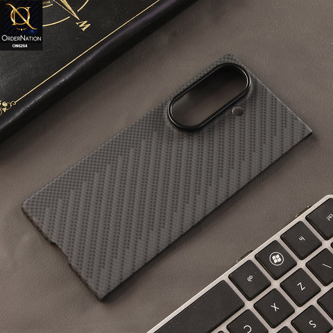 Samsung Galaxy Z Fold 8 Ultra Cover - Black - New Carbon Fiber Magnetic Protection Cover with 2x Tempered Glass Screen Protector Kit