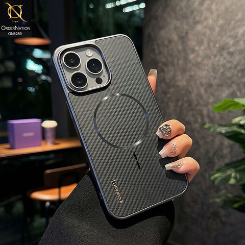 iPhone 16 Pro Max Cover - Grey - Carbon Fiber Texture Phone Case with Integrated Camera Lens Protection