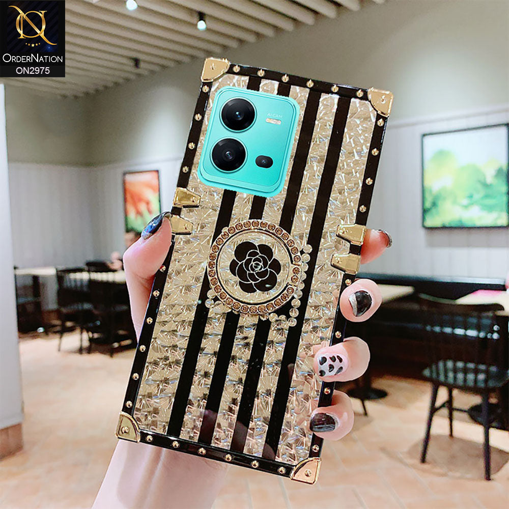 Vivo V25 5G Cover - Design2 - 3D illusion Gold Flowers Soft Trunk Case With Ring Holder