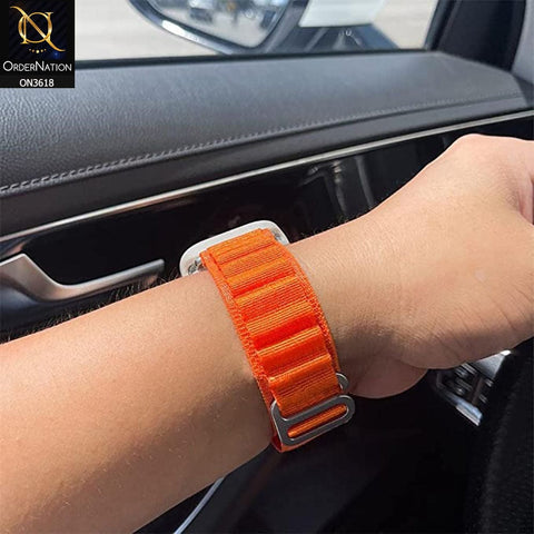 Apple Watch Series 8 (45mm) Cover - Black - Alpine loop strap Nylon watchband bracelet belt
